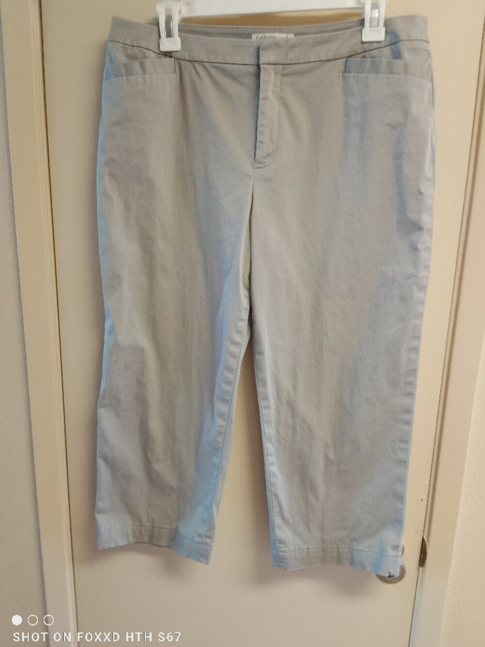 Women's Coldwater Creek Natural Fit Khaki Cotton Stretch Capri Pants Size 12